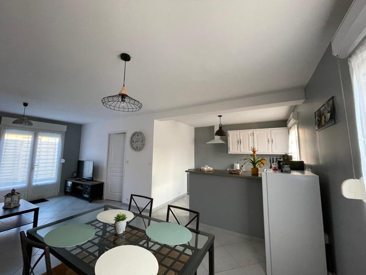 Gite A La Campagne Mais Proche De Tout Villa Moringhem Exterior foto